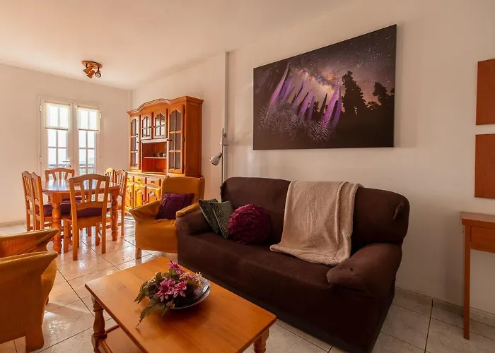 Apartamentos Leomar I